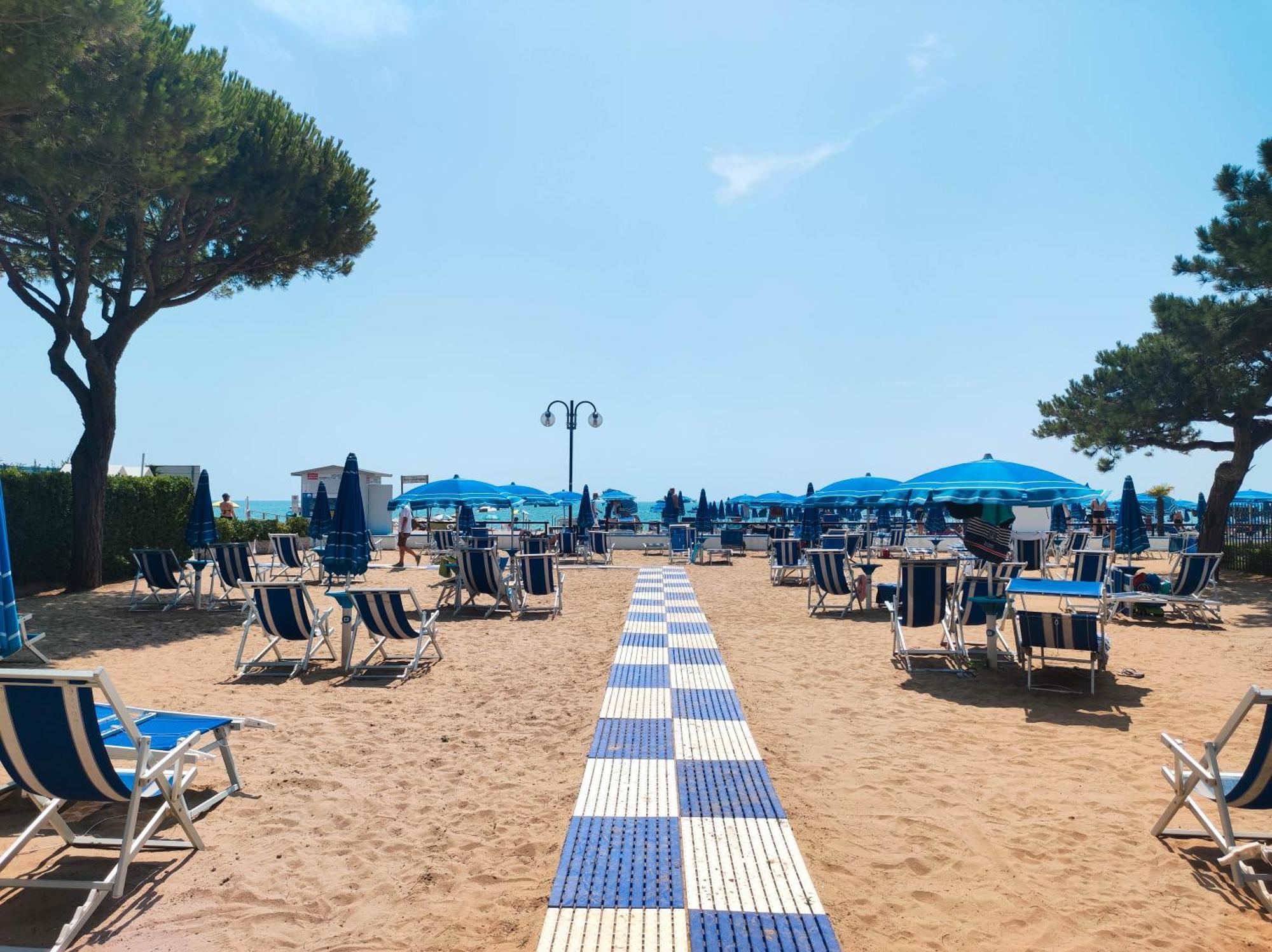 شقة Brioni Fronte Mare ليدو دي يسولو المظهر الخارجي الصورة