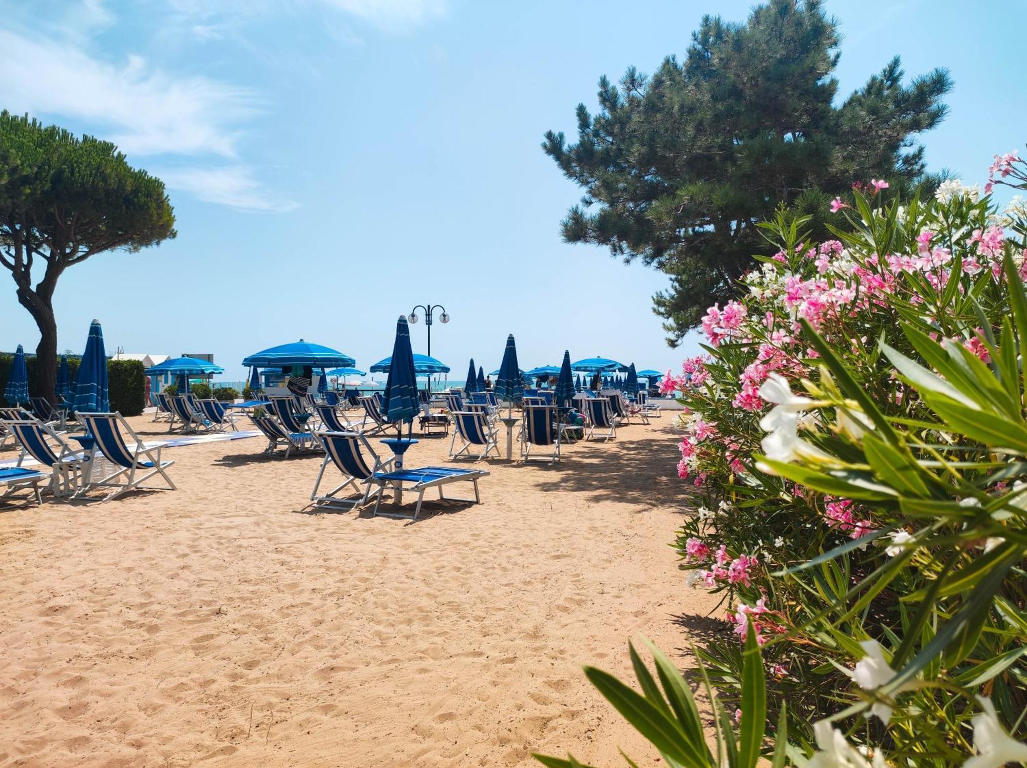 شقة Brioni Fronte Mare ليدو دي يسولو المظهر الخارجي الصورة